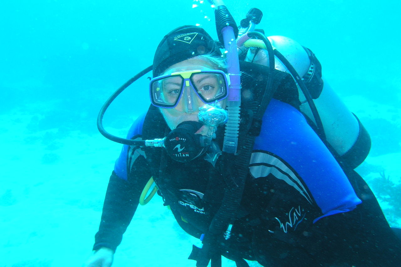 Kathy diving on the Great Barrier Reef. Supplied: Kathy Townsend